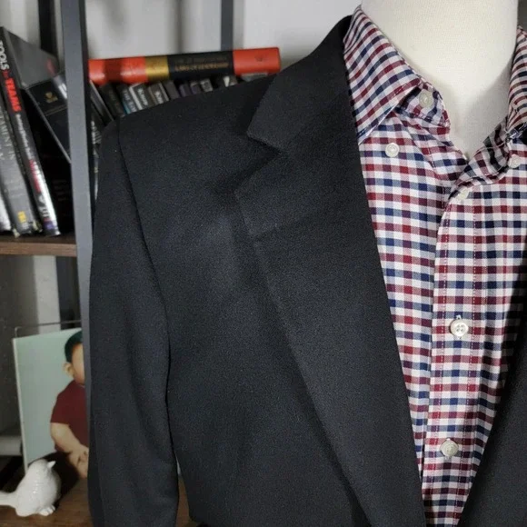 JOS A BANK GORDON Men's Sport Coat Blazer Two‎ Button Solid Black CASHMERE 43R
